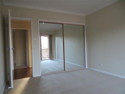 11 / 2 Edward Street, Wollongong