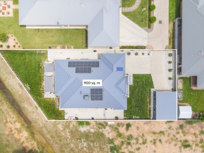 48 Sunningdale Boulevard, Tatura