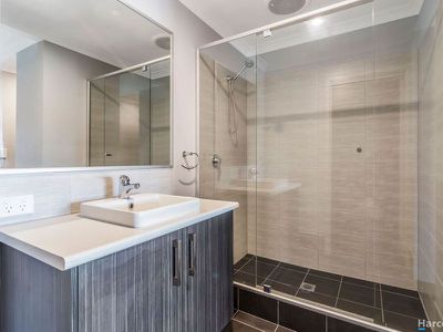 52 Equinox Avenue, Eglinton