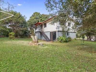 1 Frangipanni Ct, Montville