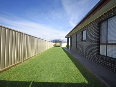 5 Graza Avenue, Dubbo
