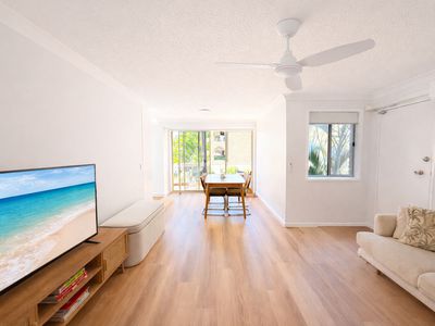 8 / 26 Genoa Street, Surfers Paradise