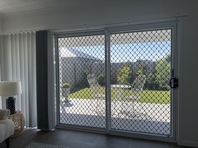 6 Hines Street , Walloon