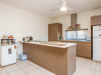 1 Huxtable Crescent, South Hedland