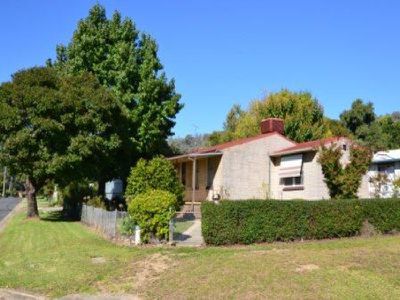 16 Wallace Street , Mount Beauty
