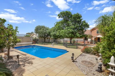 10 Hartmann Drive, Tamworth