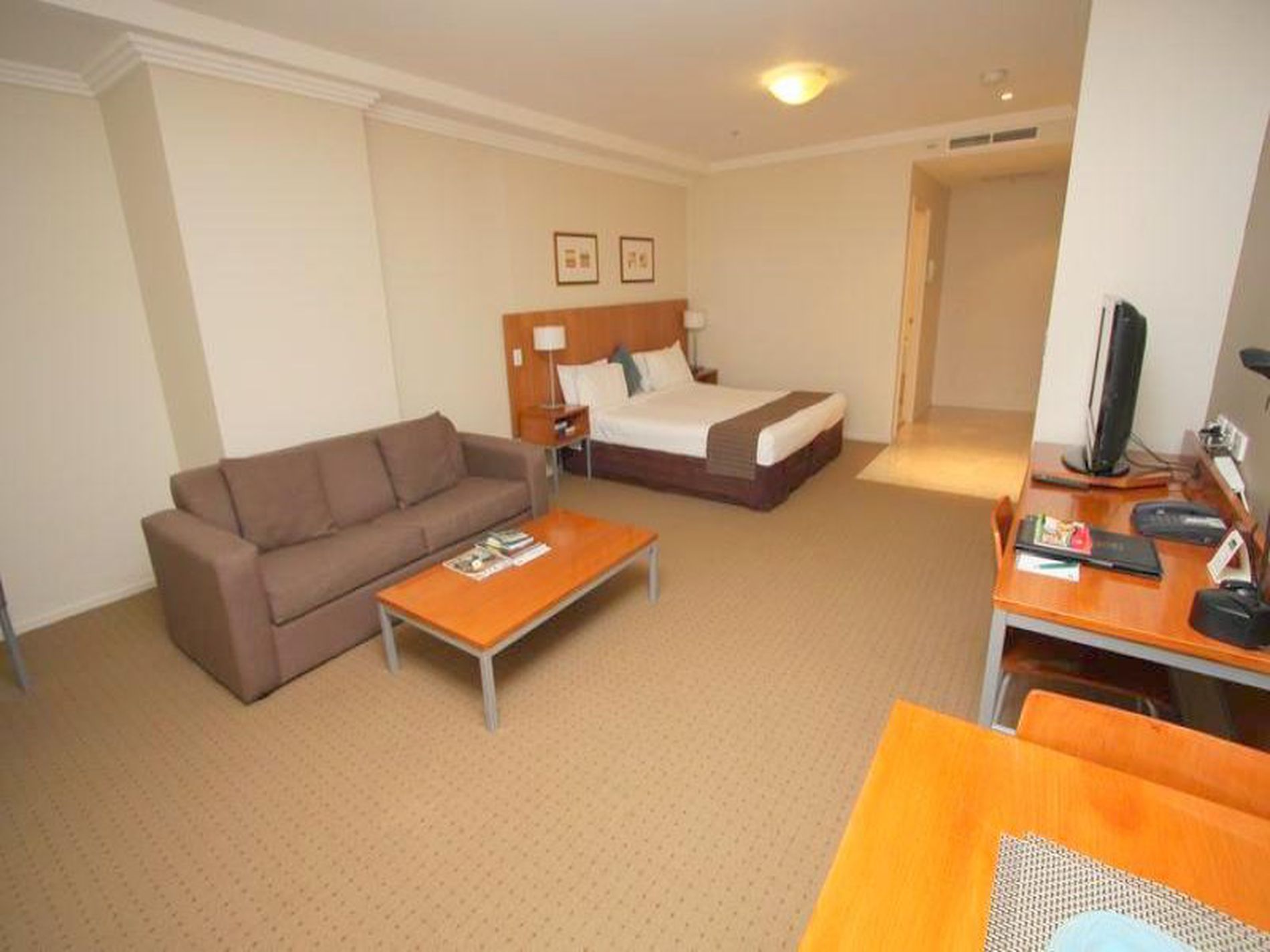 57 / 2 Dixon Street, Haymarket