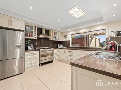20 McKeon Circuit, Dandenong North