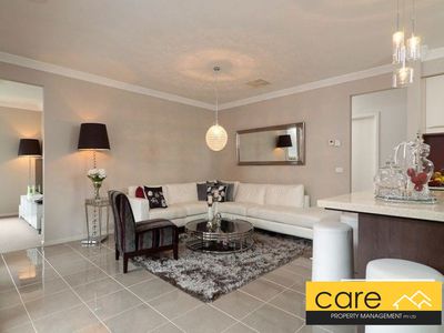 8 Merriwee Chase, Sandhurst