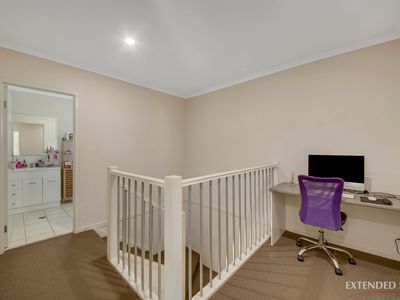 3 / 1 Collins Lane, Kin Kora