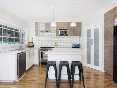98 Parkes Street, Oak Flats