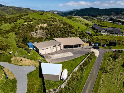 132 Bing Lucas Drive, Tawa