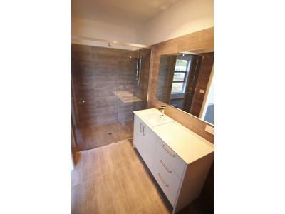 6A Nagle Drive, Belmont