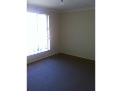 4B Kingfisher Place, Farmborough Heights