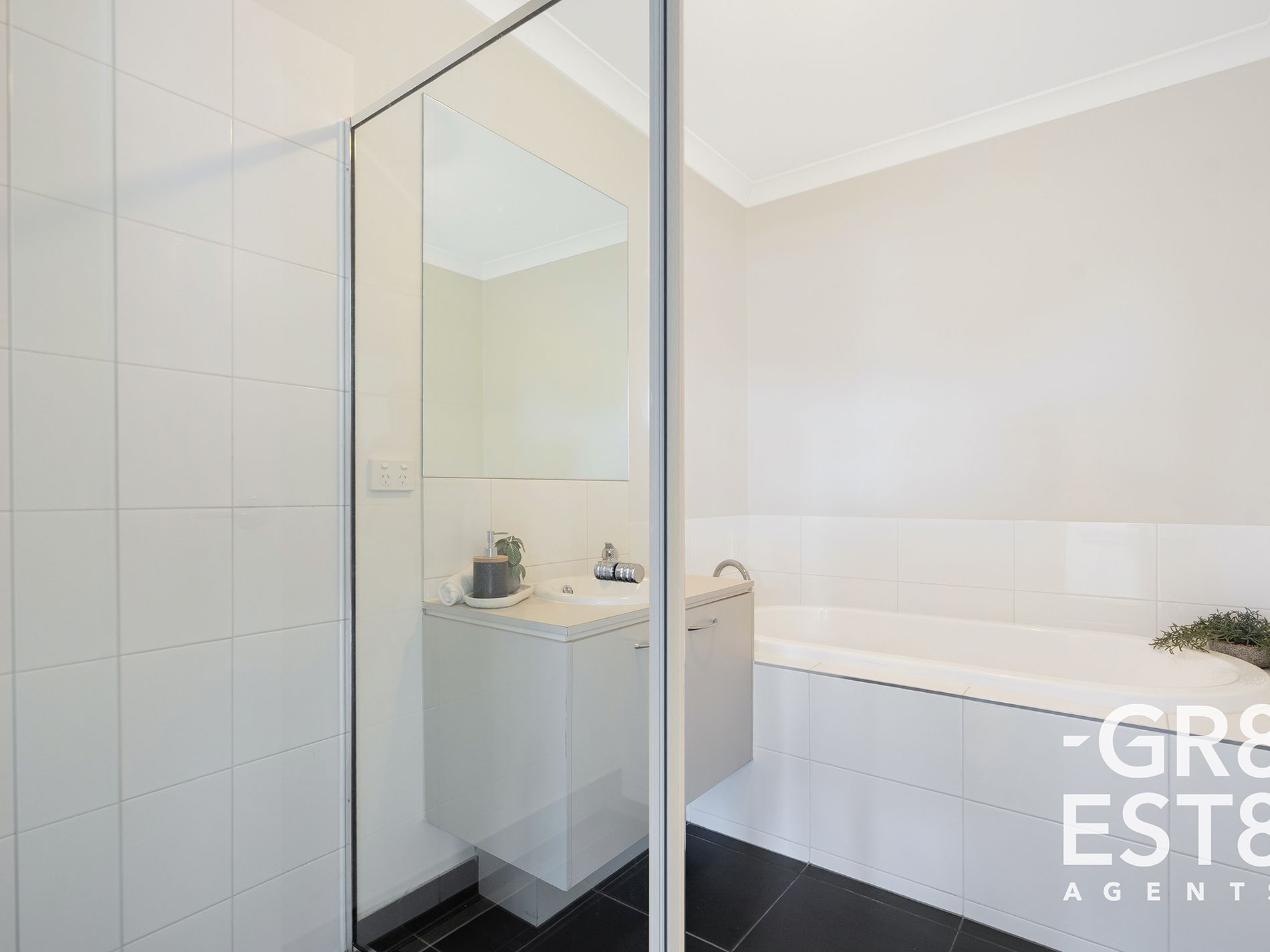81 Morningside Boulevard, Cranbourne West