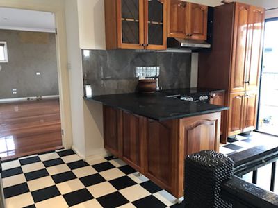 52 Guise Road, Bradbury