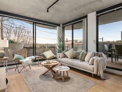 302 / 121 POWER STREET, Hawthorn