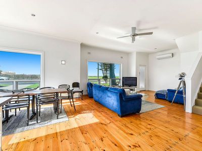 6 Beach Road, Beachport