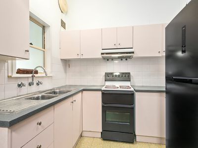 42 Bambil Crescent, Dapto