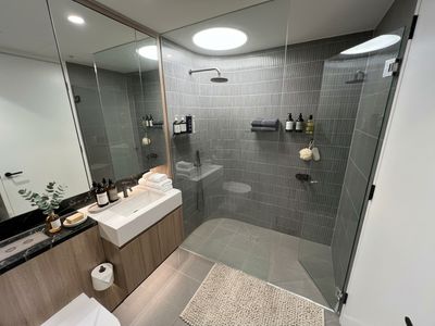 703 / 3 Gray Street, Bondi Junction