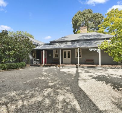 18 BANK STREET, Avenel