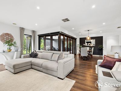 18 Parkside Avenue, Romsey