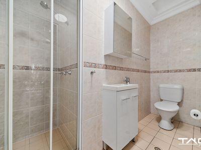 7 / 15-23 Mowle Street, Westmead