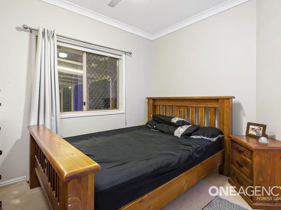 12 Hampstead St, Forest Lake