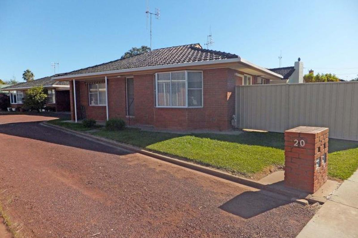 4 / 20 Lake Road, Kyabram