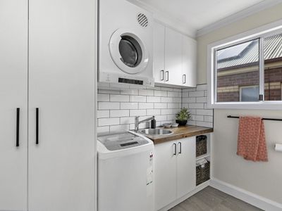 41 PROGRESS STREET, Seymour