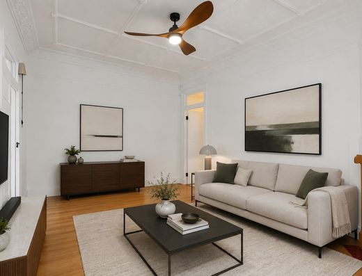Sophisticated living in the Heart of Newtown 
