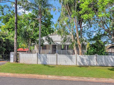 10 Holdsworth Road, North Ipswich