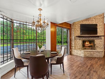 5107 Bungalow Lane, Houston, TX, International
