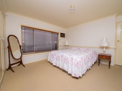 30 Alder Place, Dubbo