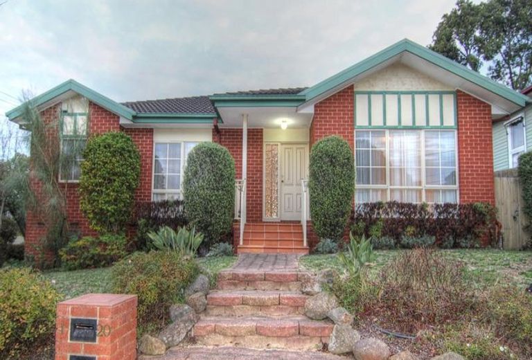 1 / 20 Barbara Avenue, Glen Waverley