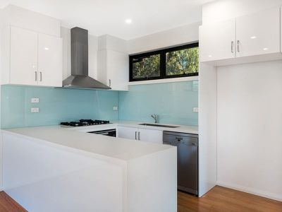 1 / 645 Pascoe Vale Road, Oak Park