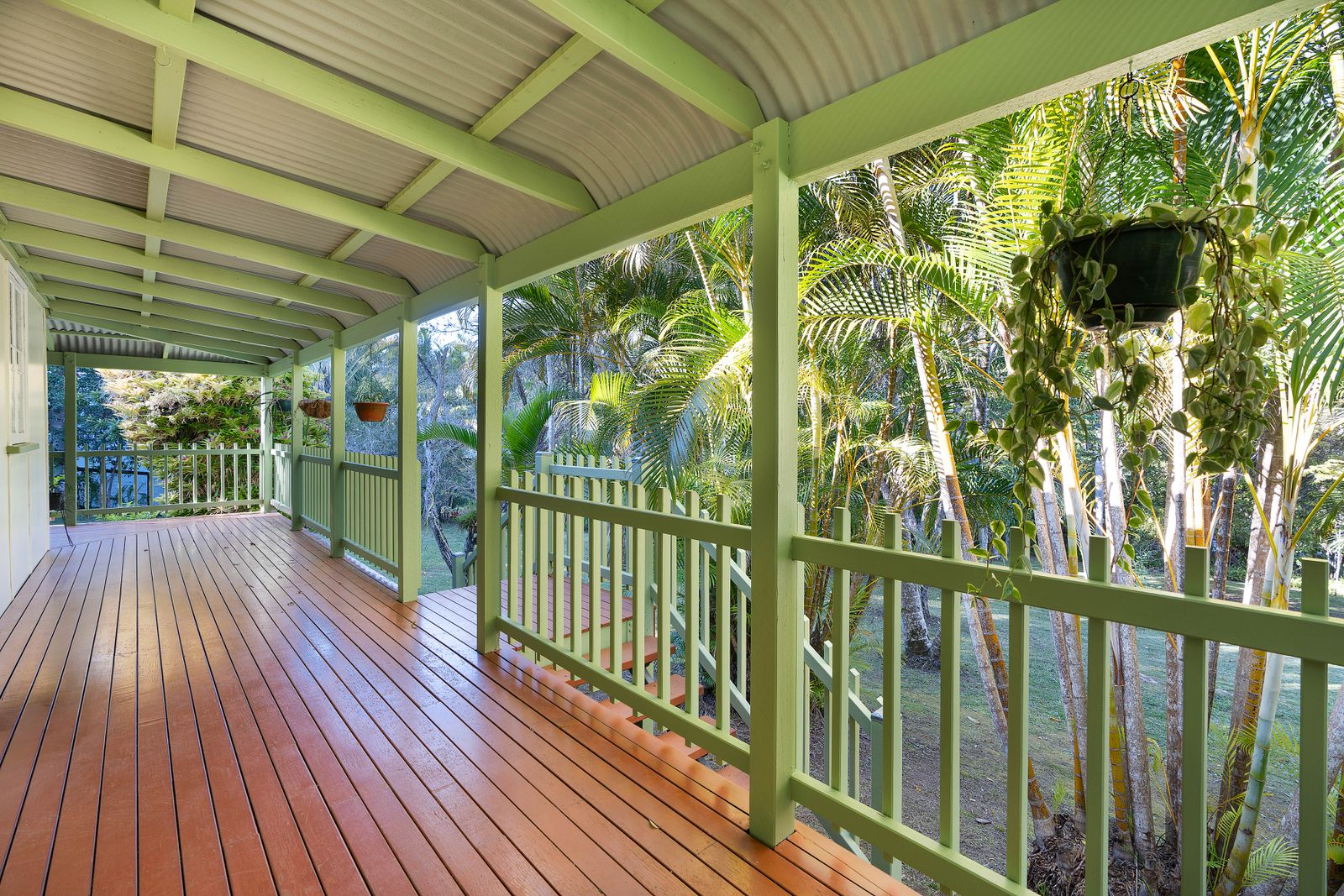 Photo 2 of 15, 17 Coveys Road, Tinbeerwah