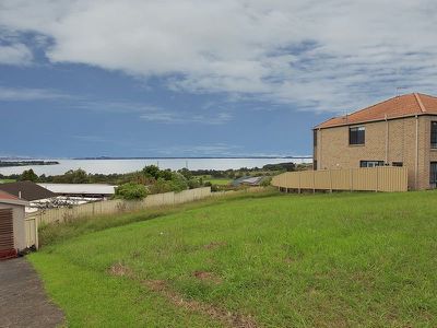 112 Wyndarra Way, Koonawarra