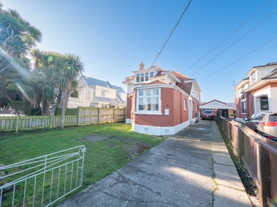 71 Prince Albert Road, St Kilda