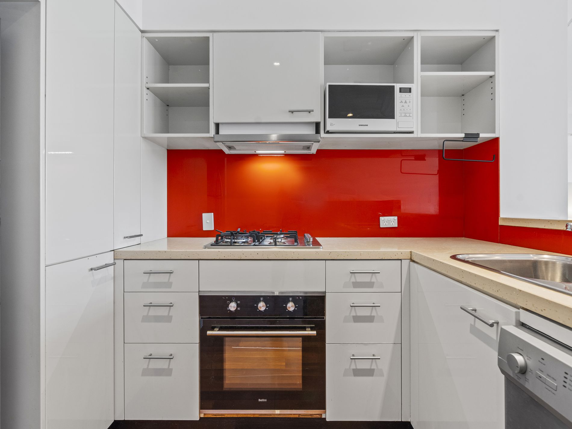 4 / 600 GLADES DRIVE, Robina