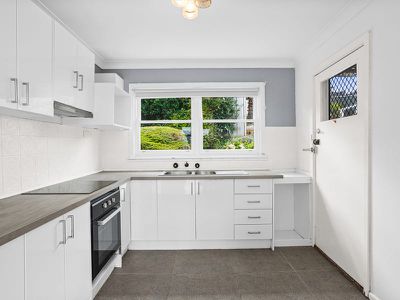 45 Buena Vista Avenue, Lake Heights