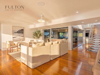 38 Russell Street, Moffat Beach