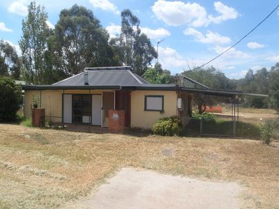 106 Wellington Street, Geurie