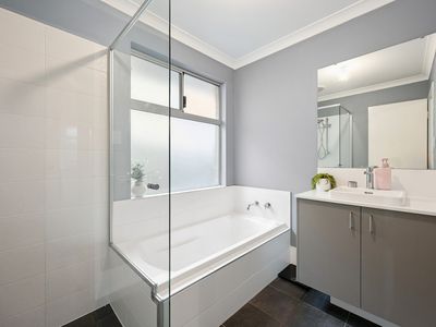 15 Carroll Lane, Byford