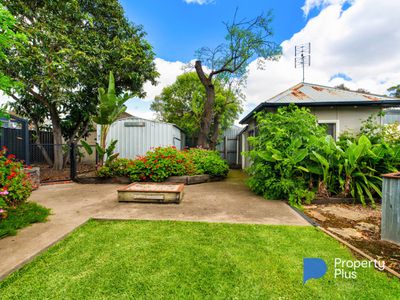 Rooms 1 - 7 /212  Queen Street , Bendigo