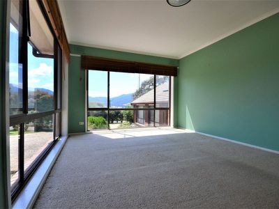 5 / 1 Allamar Court , Tawonga South