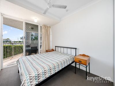 1C / 3-7 The Strand, Townsville City