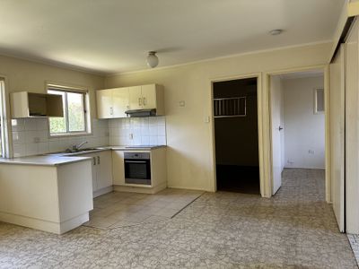 2 / 8 Korsch Street, Kippa-ring