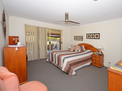6 ELBOZ COURT, Burrum Heads