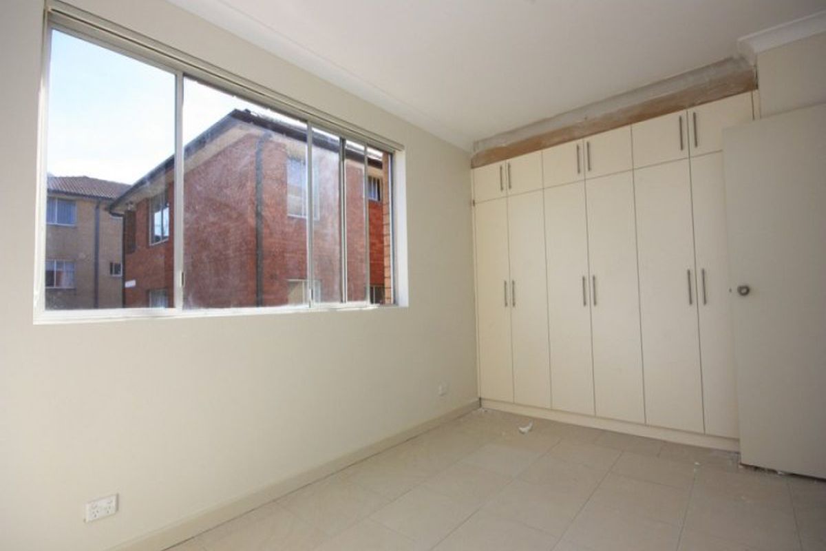 2 / 75 Denman Avenue, Wiley Park